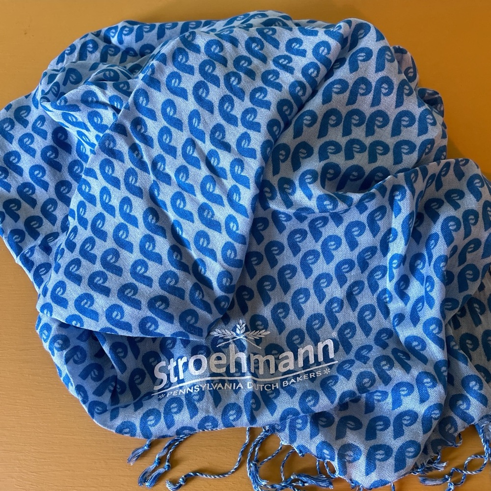 Philadelphia Phillies Baseball Blue Logo Women’s Fashion Scarf